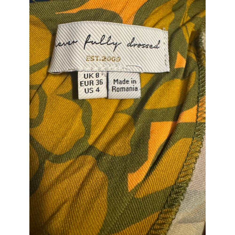 Never Fully Dressed Cutout Side Tie Maxi Dress Mustard Green Floral Print Size 4 - Picture 5 of 7